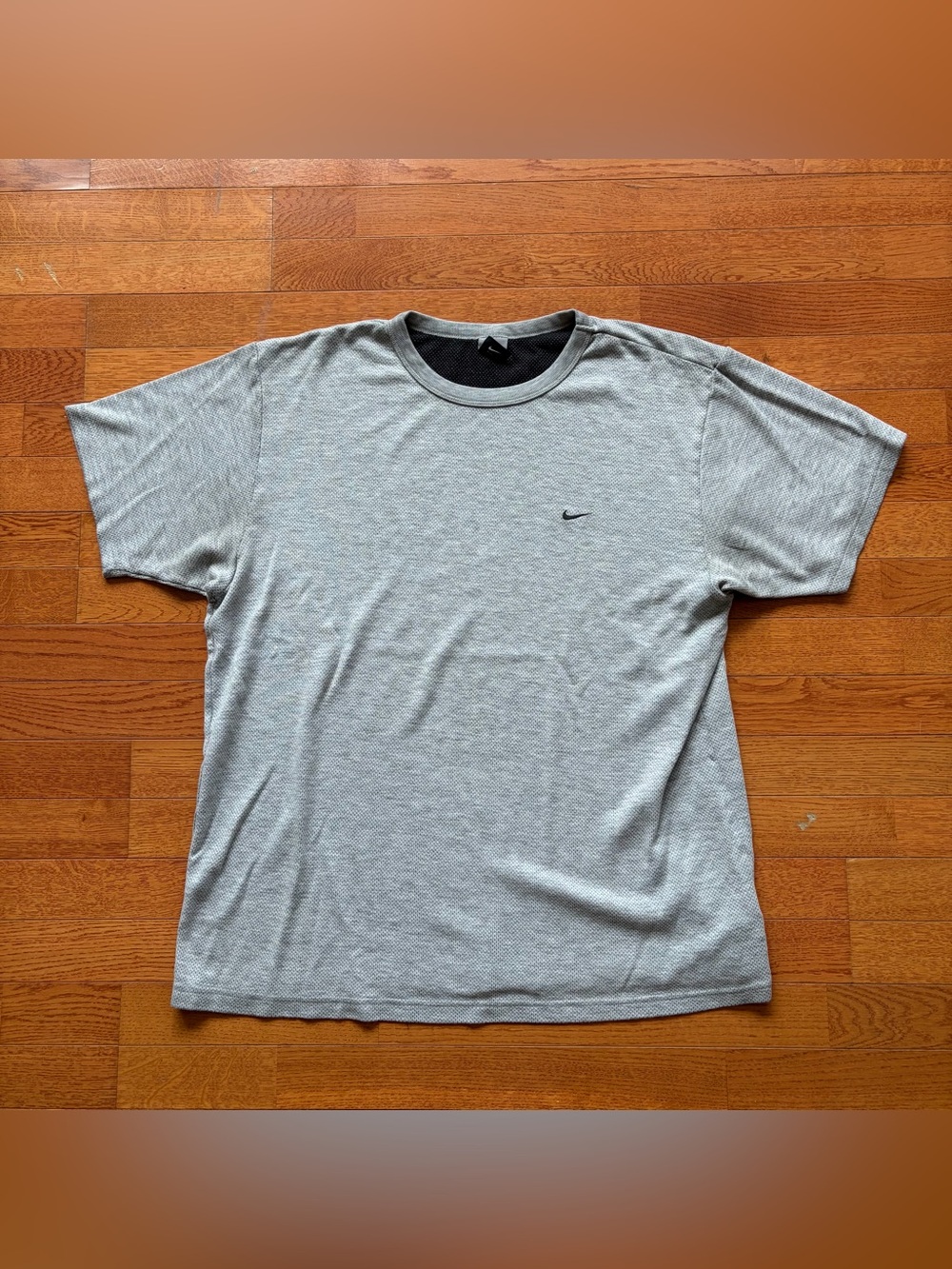 Vintage Y2K Nike Gray Swoosh T Shirt